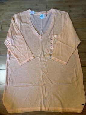 PINK Victoria's Secret Peach V-Neck Button Accent Top